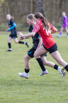 Bild 424 - wBJ VfL Pinneberg - Waldd�rfer SV : Ergebnis: 5:0